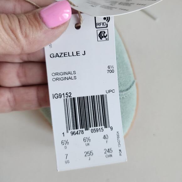 Adidas Originals Gazelle Hazy Green/ Cloud White/ Bliss Pink- Women's Sz 7  $140 - Picture 11 of 12